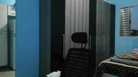 ronny online show from June 16, 2026, 8:44 pm