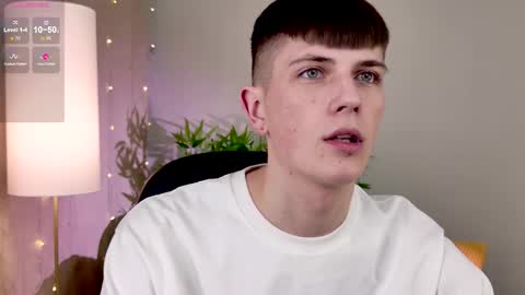 Snapshot of rony_winston chatting on February 24, 2026, 9:13 pm Rony online show from February 24, 2026, 9:13 pm