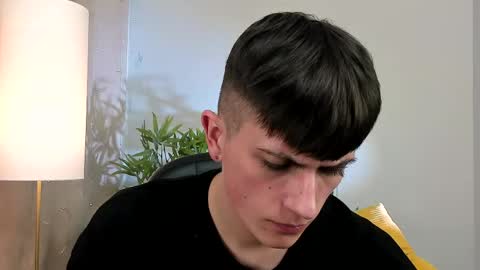 Snapshot of rony_winston chatting on March 18, 2026, 9:40 pm Rony online show from March 18, 2026, 9:40 pm