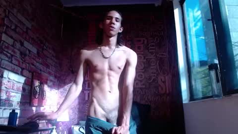 RonyMiller 1 online show from December 8, 2024, 8:47 pm