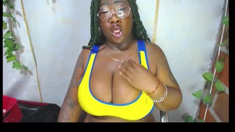 roos_veyker online show from November 8, 2025, 5:34 pm