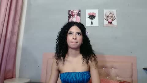 Snapshot of rosa_woolf chatting on September 23, 2025, 12:08 pm rosa_woolf online show from September 23, 2025, 12:08 pm