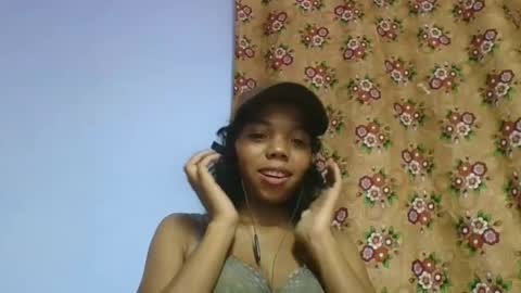 rosah225127 online show from April 20, 2026, 6:42 pm