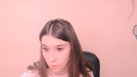 Rose online show from November 26, 2025, 8:26 am