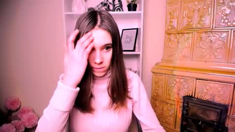 Snapshot of rosalais_ chatting on February 11, 2026, 7:46 am Rose online show from February 11, 2026, 7:46 am