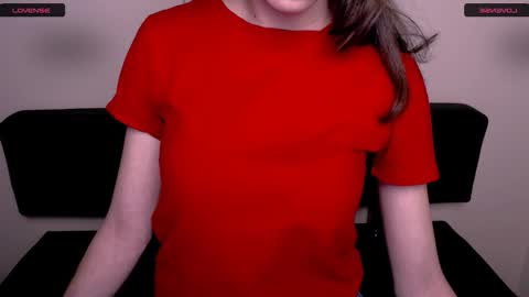 Snapshot of rosalais_ chatting on February 27, 2026, 7:30 am Rose online show from February 27, 2026, 7:30 am