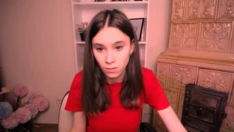 Snapshot of rosalais_ chatting on March 7, 2026, 6:54 am Rose online show from March 7, 2026, 6:54 am