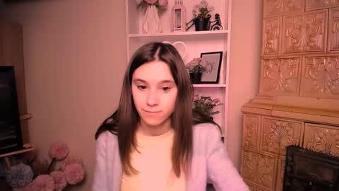 Snapshot of rosalais_ chatting on March 25, 2026, 7:25 am Rose online show from March 25, 2026, 7:25 am