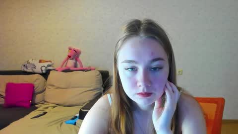 rosalina1690 online show from January 20, 2025, 3:26 am