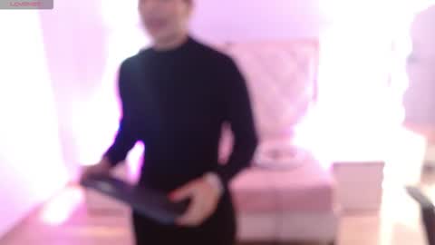 Snapshot of rosalind_tay chatting on February 22, 2026, 11:20 am ROSALIN online show from February 22, 2026, 11:20 am