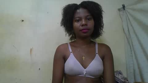 Rosalinda online show from May 14, 2026, 3:02 am
