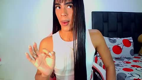 Snapshot of rosalindasexy chatting on June 4, 2026, 9:54 pm Rosalinda online show from June 4, 2026, 9:54 pm