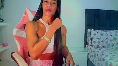 Snapshot of rosalindasexy chatting on June 11, 2026, 6:11 am Rosalinda online show from June 11, 2026, 6:11 am