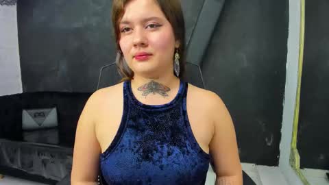 Snapshot of rosalinegrey chatting on October 16, 2025, 5:08 am Rosaline Grey online show from October 16, 2025, 5:08 am