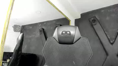 Snapshot of rosalinegrey chatting on October 21, 2025, 4:46 am Rosaline Grey online show from October 21, 2025, 4:46 am