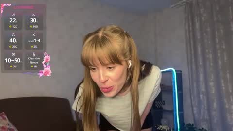 RoosaMoore online show from March 30, 2026, 2:51 pm