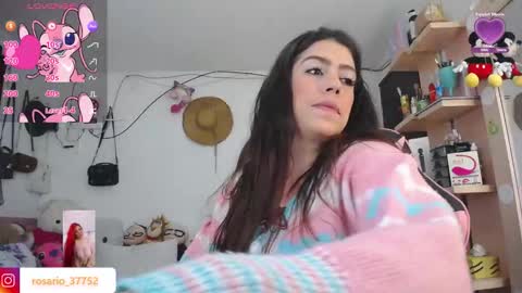 rosario_1996 online show from November 18, 2025, 6:07 am