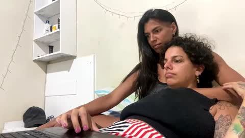 HotDuo online show from October 24, 2025, 12:30 am