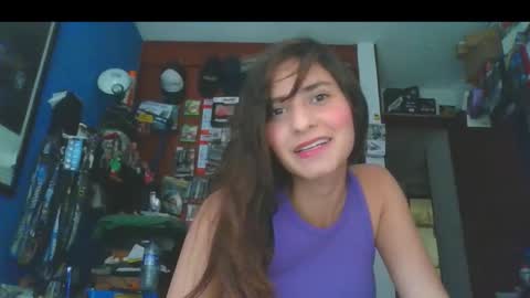 Snapshot of rosasvioletas chatting on October 1, 2025, 9:10 pm rosasvioletas online show from October 1, 2025, 9:10 pm