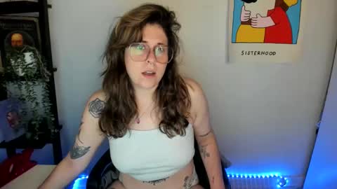 rose257044 online show from May 31, 2026, 2:13 pm