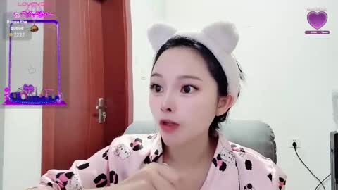 Snapshot of rose6688 chatting on October 20, 2025, 3:40 am rose online show from October 20, 2025, 3:40 am