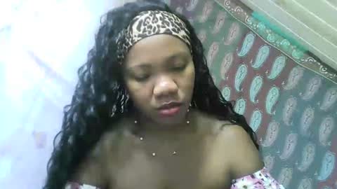 Snapshot of rose9794 chatting on July 13, 2026, 6:11 pm Rose9794 online show from July 13, 2026, 6:11 pm