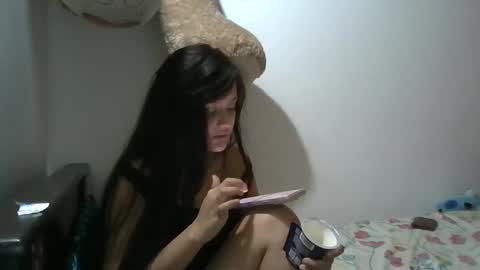 Snapshot of rose_077 chatting on June 6, 2026, 3:33 am Rose online show from June 6, 2026, 3:33 am