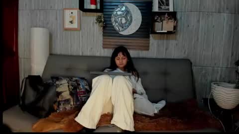 Snapshot of rose_077 chatting on July 1, 2026, 2:40 pm Rose online show from July 1, 2026, 2:40 pm