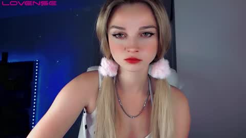 Snapshot of rose__luck chatting on September 30, 2025, 5:07 pm rose__luck online show from September 30, 2025, 5:07 pm