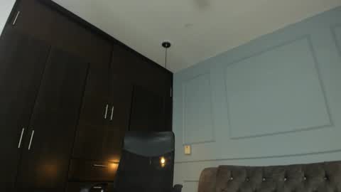 rose__monroe online show from November 8, 2025, 8:40 pm