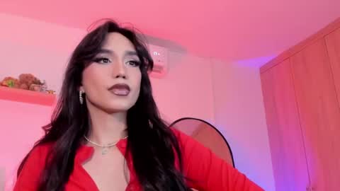 Rose Saenz online show from October 7, 2025, 8:06 pm