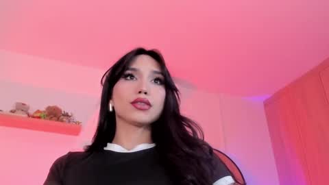 Rose Saenz online show from October 13, 2025, 8:42 pm