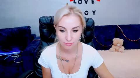 rose  shine online show from September 8, 2025, 5:23 pm