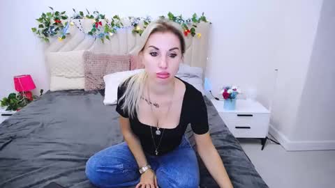 rose  shine online show from October 14, 2025, 8:59 am