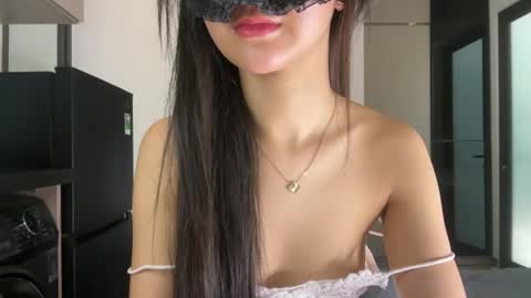 rose_ah online show from March 6, 2026, 3:36 am