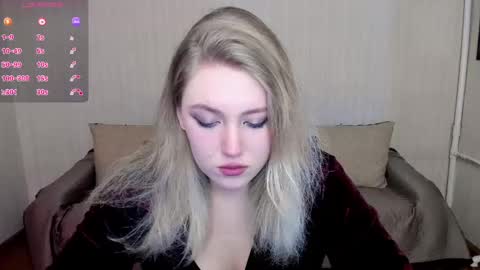 Rose but u can call me princess online show from February 5, 2025, 8:14 pm