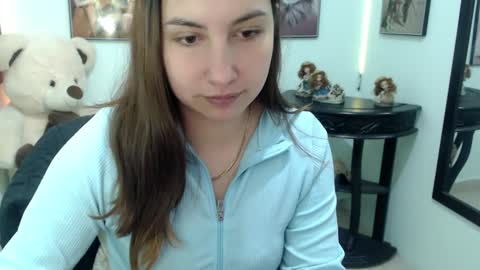 Rose online show from December 20, 2024, 5:51 pm