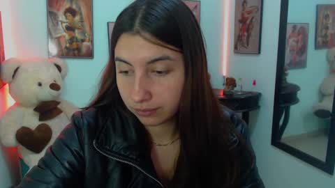 Rose online show from February 15, 2025, 4:01 pm