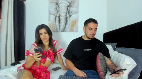 Snapshot of rose_dom chatting on December 16, 2024, 7:00 pm Rose And Dom online show from December 16, 2024, 7:00 pm