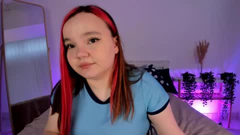 Rose LuvV follow me baby online show from May 16, 2026, 6:43 am