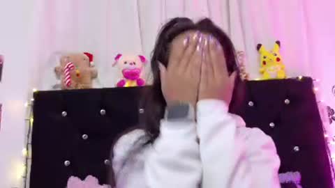 Snapshot of rose_smiley1 chatting on March 14, 2026, 4:07 am Rose online show from March 14, 2026, 4:07 am