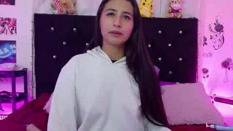 Snapshot of rose_smiley1 chatting on March 27, 2026, 8:48 am Rose online show from March 27, 2026, 8:48 am