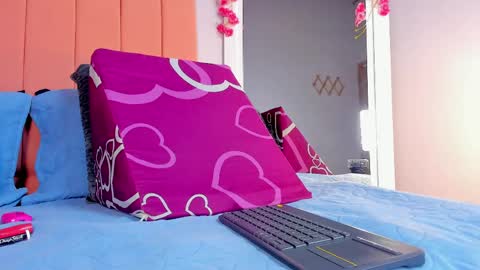 Rosse online show from April 30, 2026, 7:09 pm