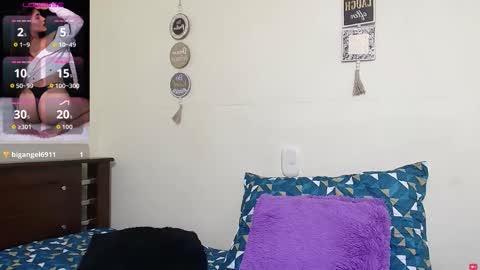 rose_towers4 online show from September 13, 2025, 10:53 pm