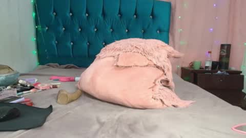 rose_victory online show from March 21, 2026, 5:01 am