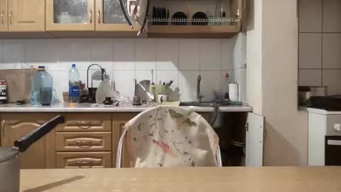 Rose and the Collector online show from October 11, 2025, 11:53 am