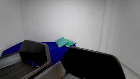 Rose Sins and Don Viktor online show from February 4, 2026, 11:27 am