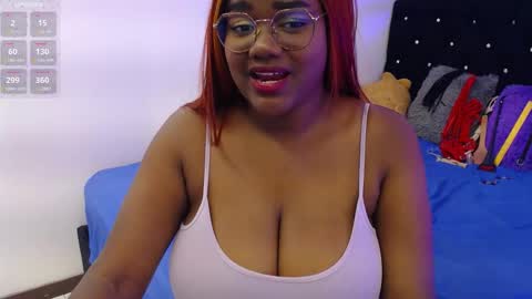Snapshot of rosebeckers7 chatting on October 13, 2025, 4:12 am Your girl Rose 6k of followers online show from October 13, 2025, 4:12 am