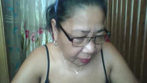 Snapshot of rosebelle66 chatting on April 19, 2026, 2:44 am rosebelle66 online show from April 19, 2026, 2:44 am
