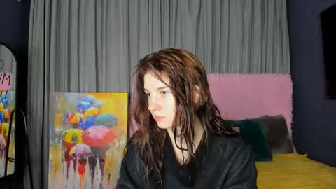 Snapshot of roseblanche2k chatting on October 31, 2025, 6:31 pm Florin online show from October 31, 2025, 6:31 pm